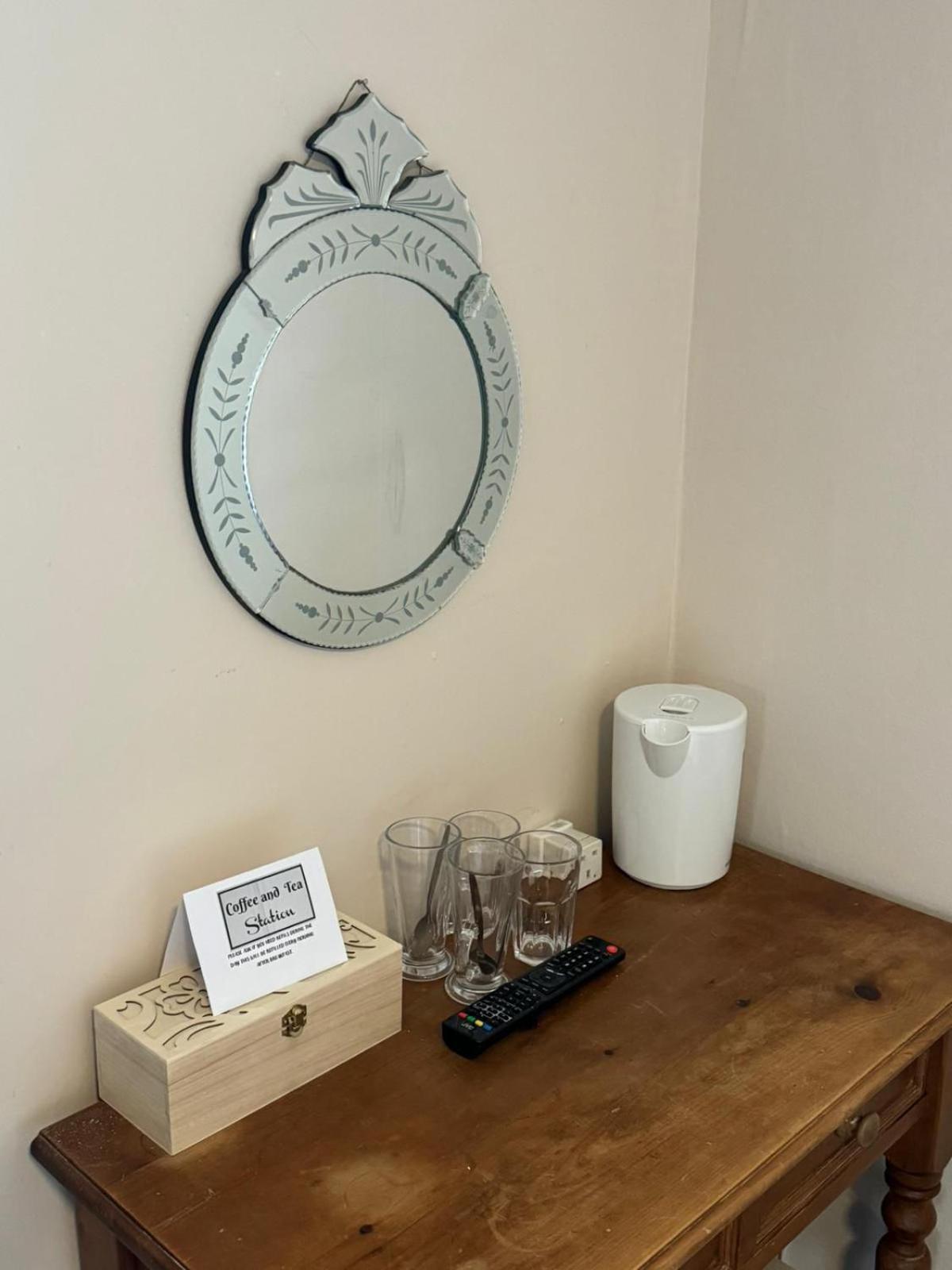Ivanhoe Hotel Scalby  Luaran gambar