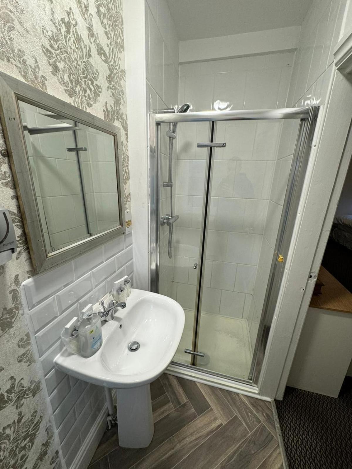 Ivanhoe Hotel Scalby  Luaran gambar